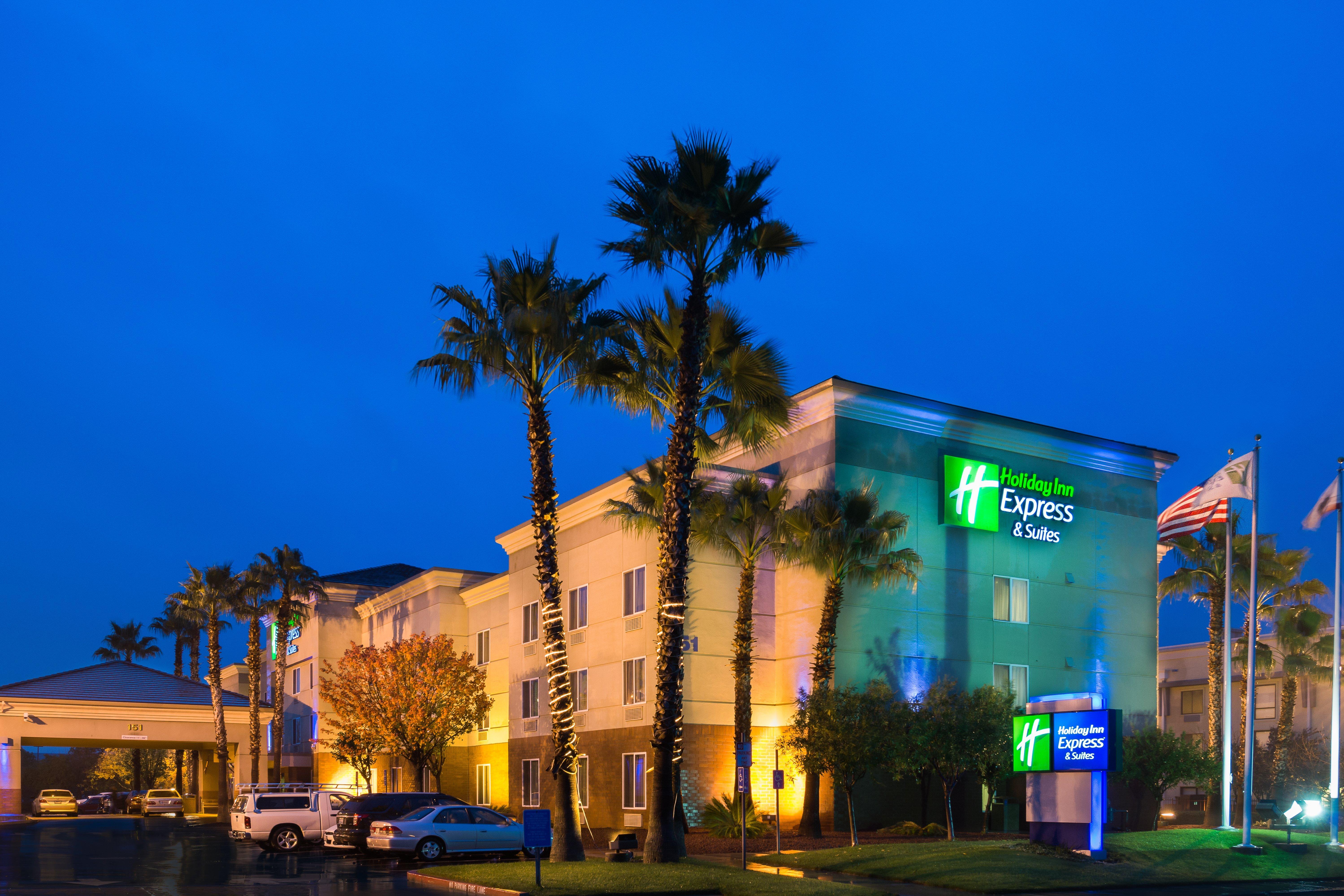 Holiday Inn Express Hotel & Suites Vacaville By Ihg מראה חיצוני תמונה