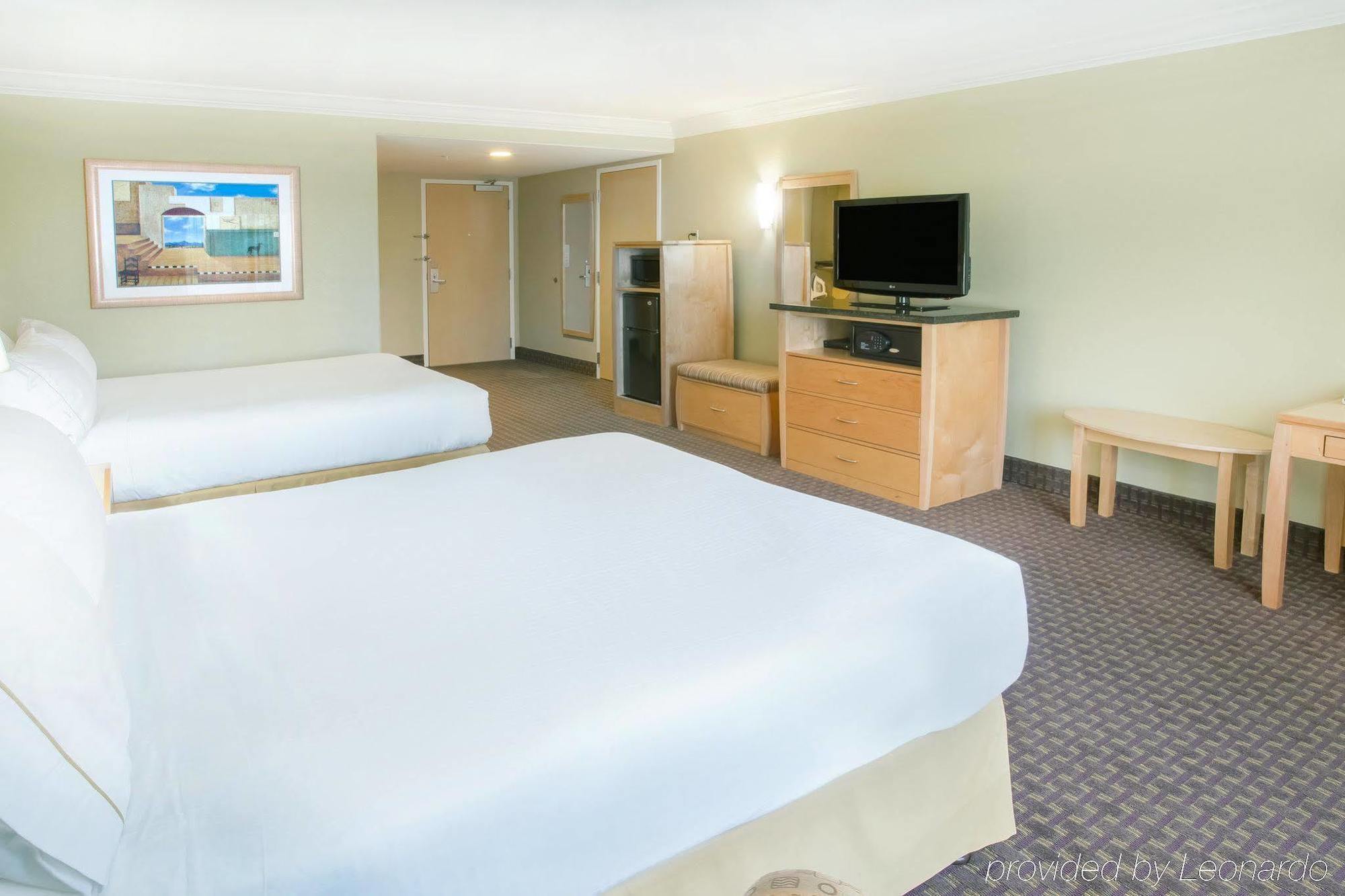 Holiday Inn Express Hotel & Suites Vacaville By Ihg מראה חיצוני תמונה
